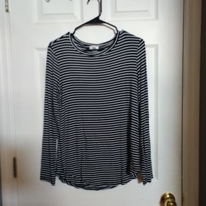 Old Navy Basic Tee
